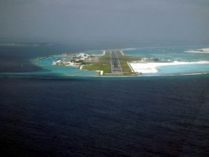 Maldives_Approach_Finals_-_Rwy_36_Short_Finals_1
