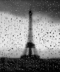 paris-sous-la-pluie