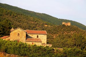 Aujac et son château (Gard) ©Hervé Ducruet