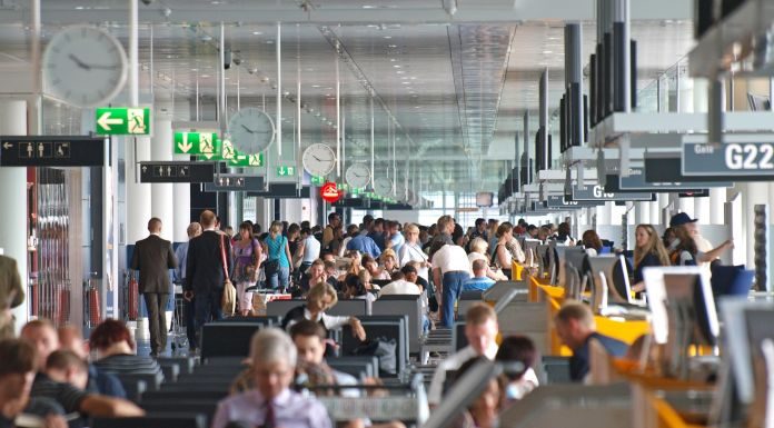 airport-illustration-696x385